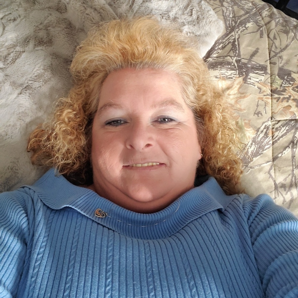 Meet your Posher, Christel